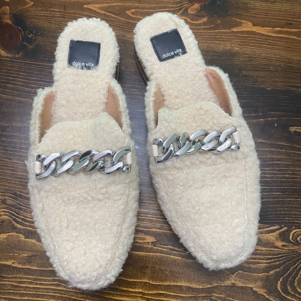 Dolce Vita Pela Sherpa Flat - Size 6